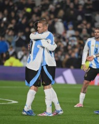 v体育-马斯坦托诺谈未给梅西传球：感觉那一瞬间他想杀了我