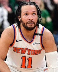 v站-尼克斯11战9败！布伦森紧急召开球员会议：力主队内寻找解决办法