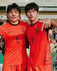 v体育-泰山队跟队记者：杨希基本没戏，胸前广告要价太高，股改没进展，足校|山东泰山|陈永|俱乐部|球队|报价_新浪体育_新浪新闻